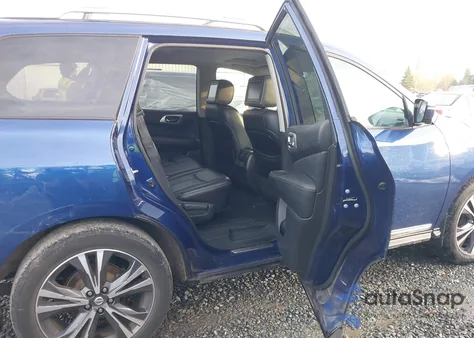 2017 Nissan Pathfinder Platinum from USA, damaged, VIN 5N1DR2MM7HC653768